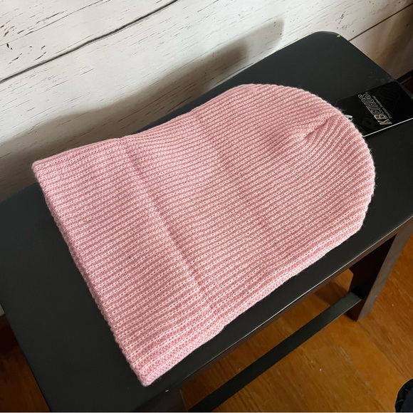 Pink beanie - Picture 2 of 4